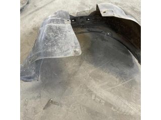 bontott OPEL ZAFIRA C Jobb első Dobbetét (Kerékjárati, Műanyag)