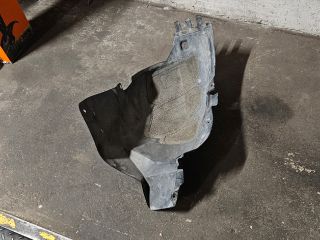 bontott OPEL ZAFIRA C Jobb első Első Dobbetét (Kerékjárati, Műanyag)