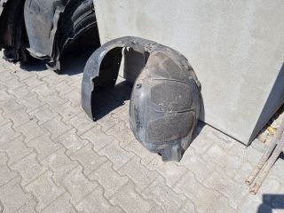 bontott OPEL ZAFIRA C Jobb első Első Dobbetét (Kerékjárati, Műanyag)