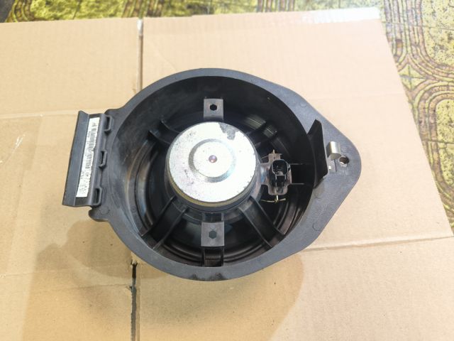 bontott OPEL ZAFIRA C Jobb első Hangszóró