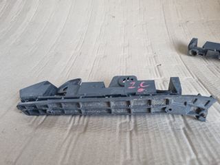 bontott OPEL ZAFIRA C Jobb első Oldal Lökhárító Tartó (Műanyag)