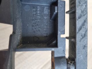 bontott OPEL ZAFIRA C Jobb első Oldal Lökhárító Tartó (Műanyag)