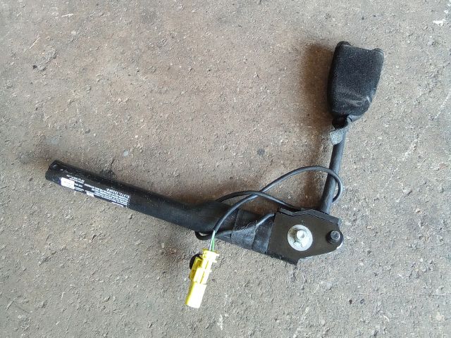 bontott OPEL ZAFIRA C Jobb első Övfeszítő