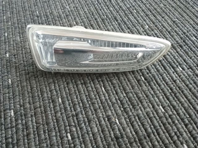 bontott OPEL ZAFIRA C Jobb első Sárvédő Irányjelző