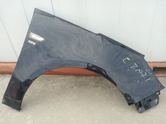 bontott OPEL ZAFIRA C Jobb első Sárvédő