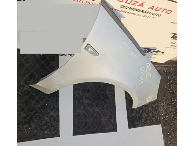 bontott OPEL ZAFIRA C Jobb első Sárvédő