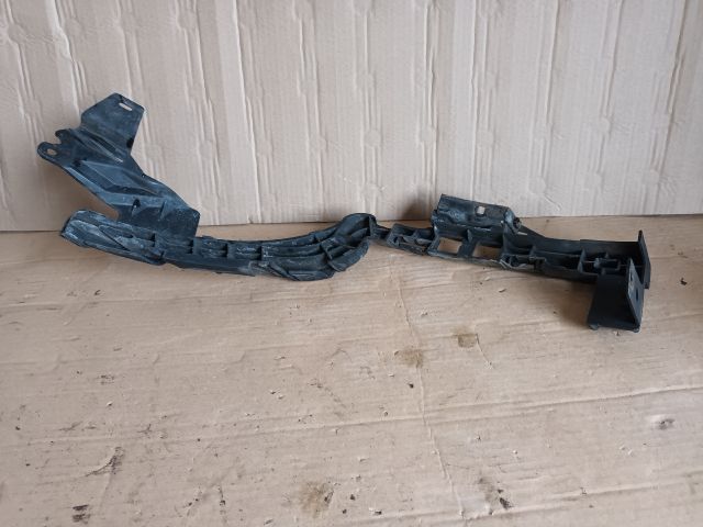 bontott OPEL ZAFIRA C Jobb Fényszóró Tartó