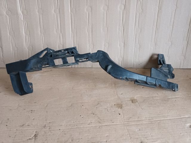 bontott OPEL ZAFIRA C Jobb Fényszóró Tartó