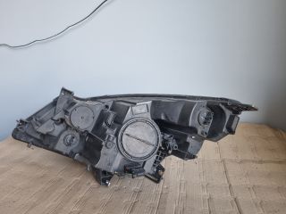 bontott OPEL ZAFIRA C Jobb Fényszóró