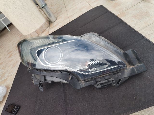 bontott OPEL ZAFIRA C Jobb Fényszóró