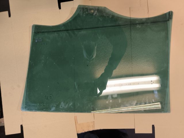 bontott OPEL ZAFIRA C Jobb hátsó Ablak