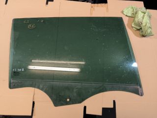 bontott OPEL ZAFIRA C Jobb hátsó Ablak