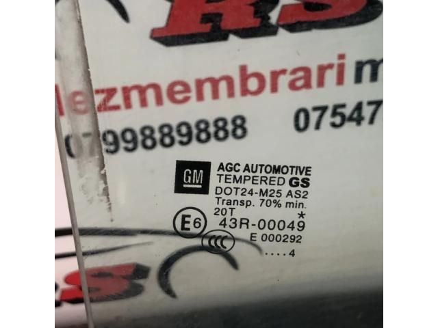 bontott OPEL ZAFIRA C Jobb hátsó Ablak