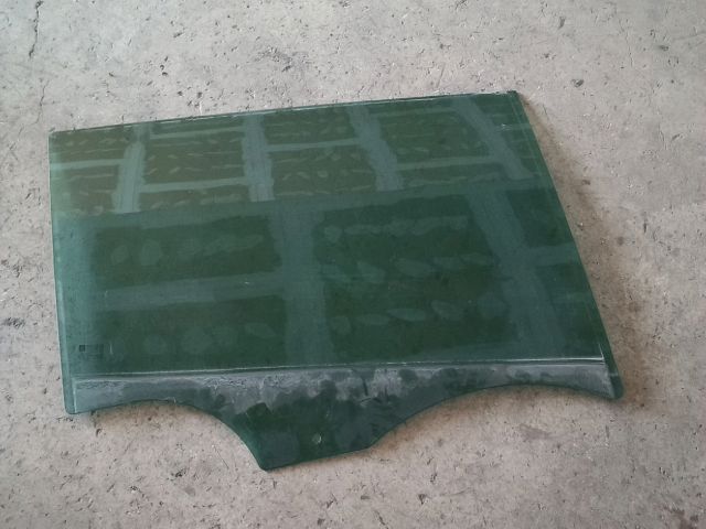 bontott OPEL ZAFIRA C Jobb hátsó Ablak