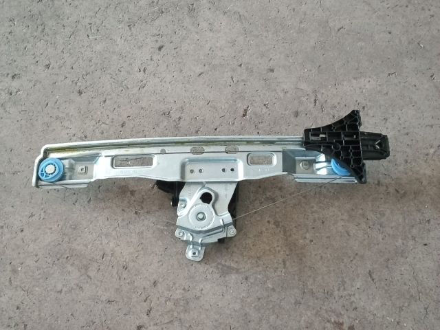 bontott OPEL ZAFIRA C Jobb hátsó Ablakemelő Szerkezet (Elektromos)