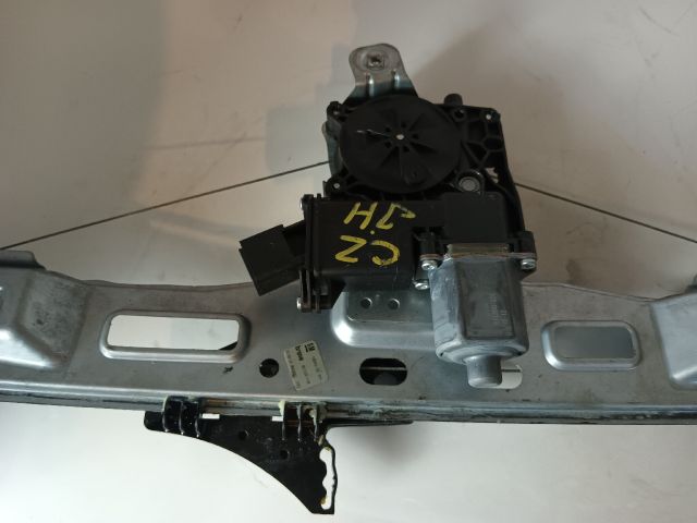 bontott OPEL ZAFIRA C Jobb hátsó Ablakemelő Szerkezet (Elektromos)