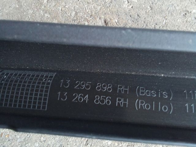 bontott OPEL ZAFIRA C Jobb hátsó Ajtókeret Burkolat