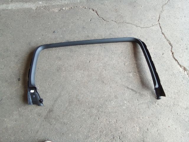 bontott OPEL ZAFIRA C Jobb hátsó Ajtókeret Burkolat