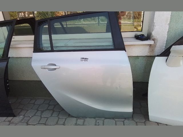 bontott OPEL ZAFIRA C Jobb hátsó Ajtózár