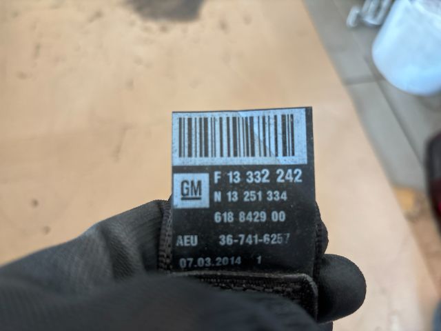 bontott OPEL ZAFIRA C Jobb hátsó Biztonsági Öv