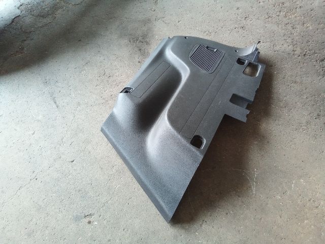 bontott OPEL ZAFIRA C Jobb hátsó Csomagtér Burkolat (Műanyag)