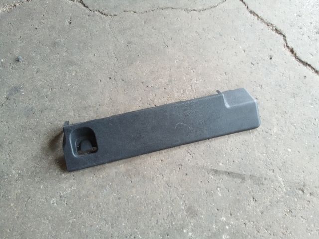 bontott OPEL ZAFIRA C Jobb hátsó Csomagtér Burkolat (Műanyag)