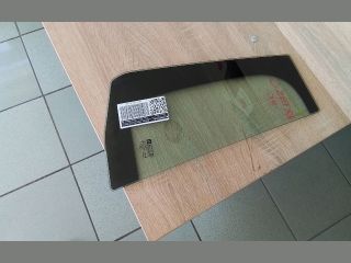 bontott OPEL ZAFIRA C Jobb hátsó Fixüveg (Ajtóban)