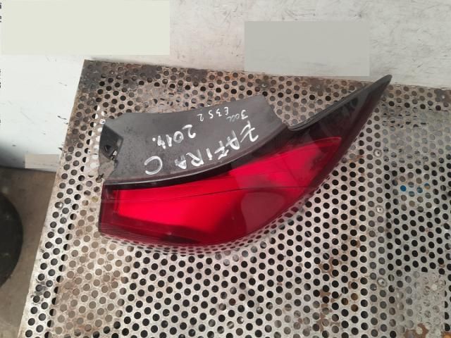 bontott OPEL ZAFIRA C Jobb Hátsó Lámpa