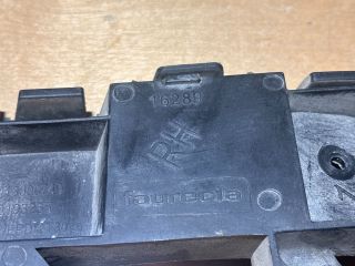 bontott OPEL ZAFIRA C Jobb hátsó Oldal Lökhárító Tartó (Műanyag)