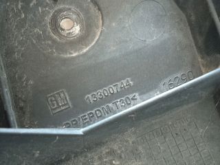 bontott OPEL ZAFIRA C Jobb hátsó Oldal Lökhárító Tartó (Műanyag)