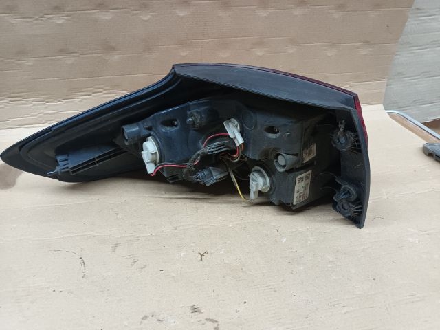 bontott OPEL ZAFIRA C Jobb Külső Hátsó Lámpa