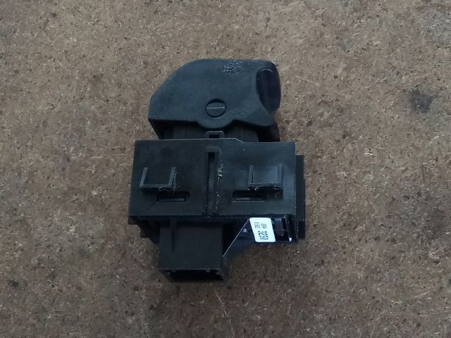 bontott OPEL ZAFIRA C Kézifék Kapcsoló