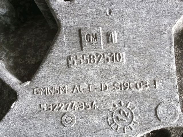 bontott OPEL ZAFIRA C Klímakompresszor Tartó Bak