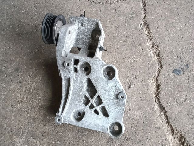 bontott OPEL ZAFIRA C Klímakompresszor Tartó Bak