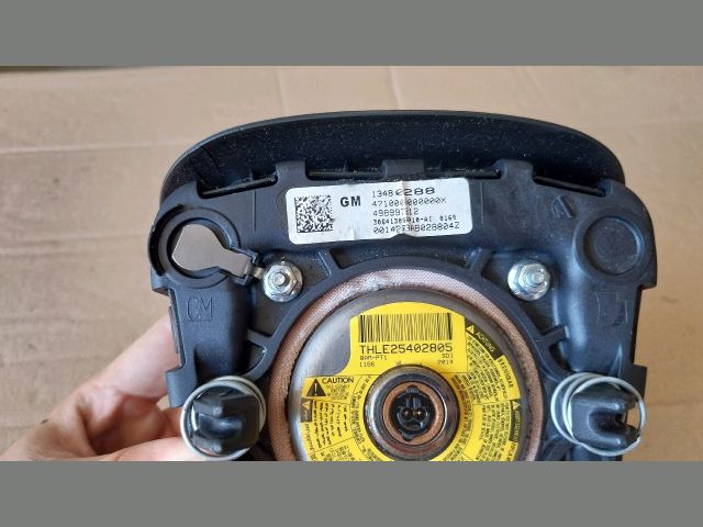 bontott OPEL ZAFIRA C Kormánylégzsák