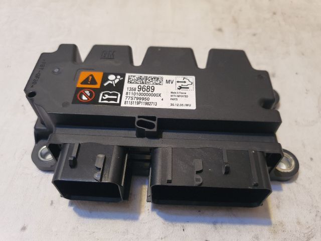 bontott OPEL ZAFIRA C Légzsák Elektronika