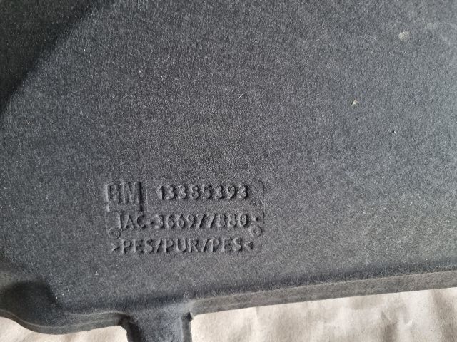 bontott OPEL ZAFIRA C Motorháztető Szigetelés