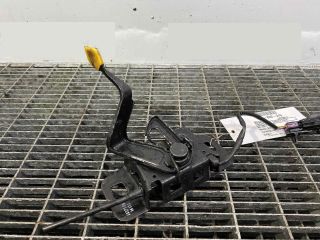 bontott OPEL ZAFIRA C Motorháztető Zárszerkezet