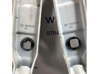 bontott OPEL ZAFIRA C Motorháztető Zsanér Pár