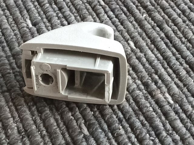 bontott OPEL ZAFIRA C Napellenző Tartó (Pozíciófüggetlen)