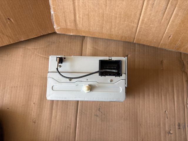 bontott OPEL ZAFIRA C Rádió / CD