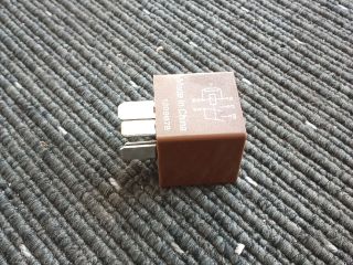 bontott OPEL ZAFIRA C Relé