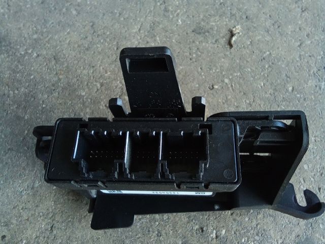 bontott OPEL ZAFIRA C Tolatóradar Elektronika