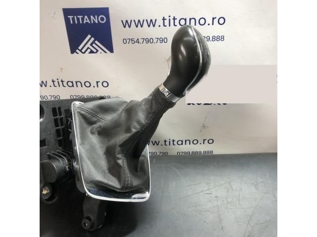 bontott OPEL ZAFIRA C Váltógomb