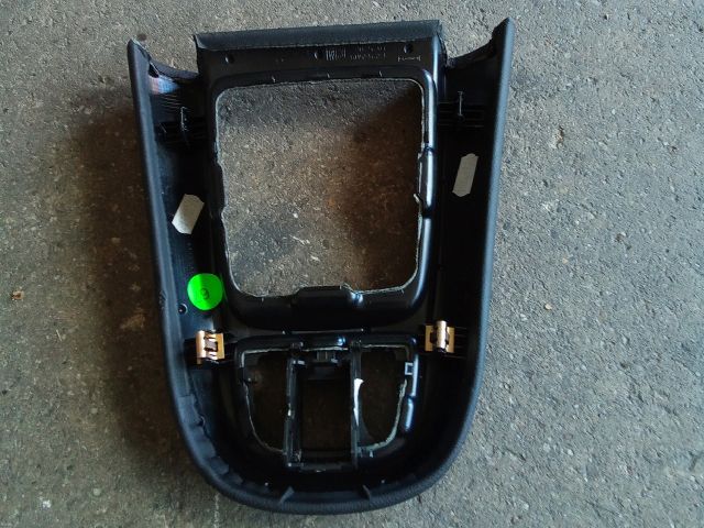 bontott OPEL ZAFIRA C Váltószoknya Rögzítő Keret