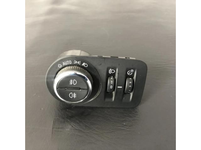 bontott OPEL ZAFIRA C Világítás Kapcsoló