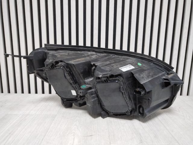 bontott OPEL ZAFIRA LIFE Bal Fényszóró