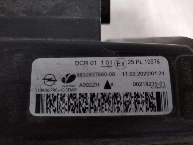 bontott OPEL ZAFIRA LIFE Bal Fényszóró