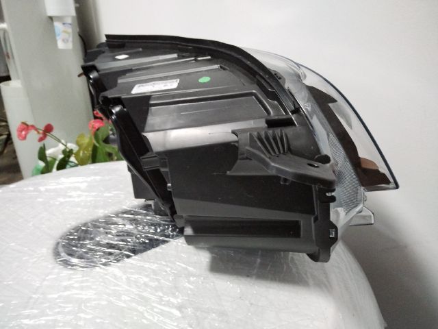 bontott OPEL ZAFIRA LIFE Bal Fényszóró