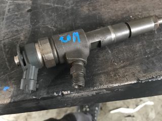 bontott PEUGEOT 1007 Porlasztó (1 db)